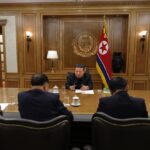 2025-09-27_clanok_kim-cong-un-vedci-technici-jadrovy-vyskum_01